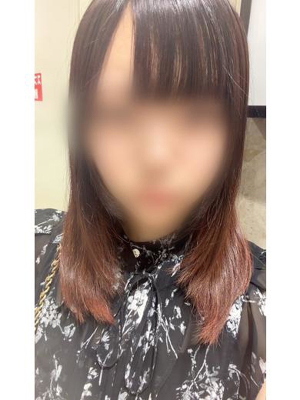 にいな